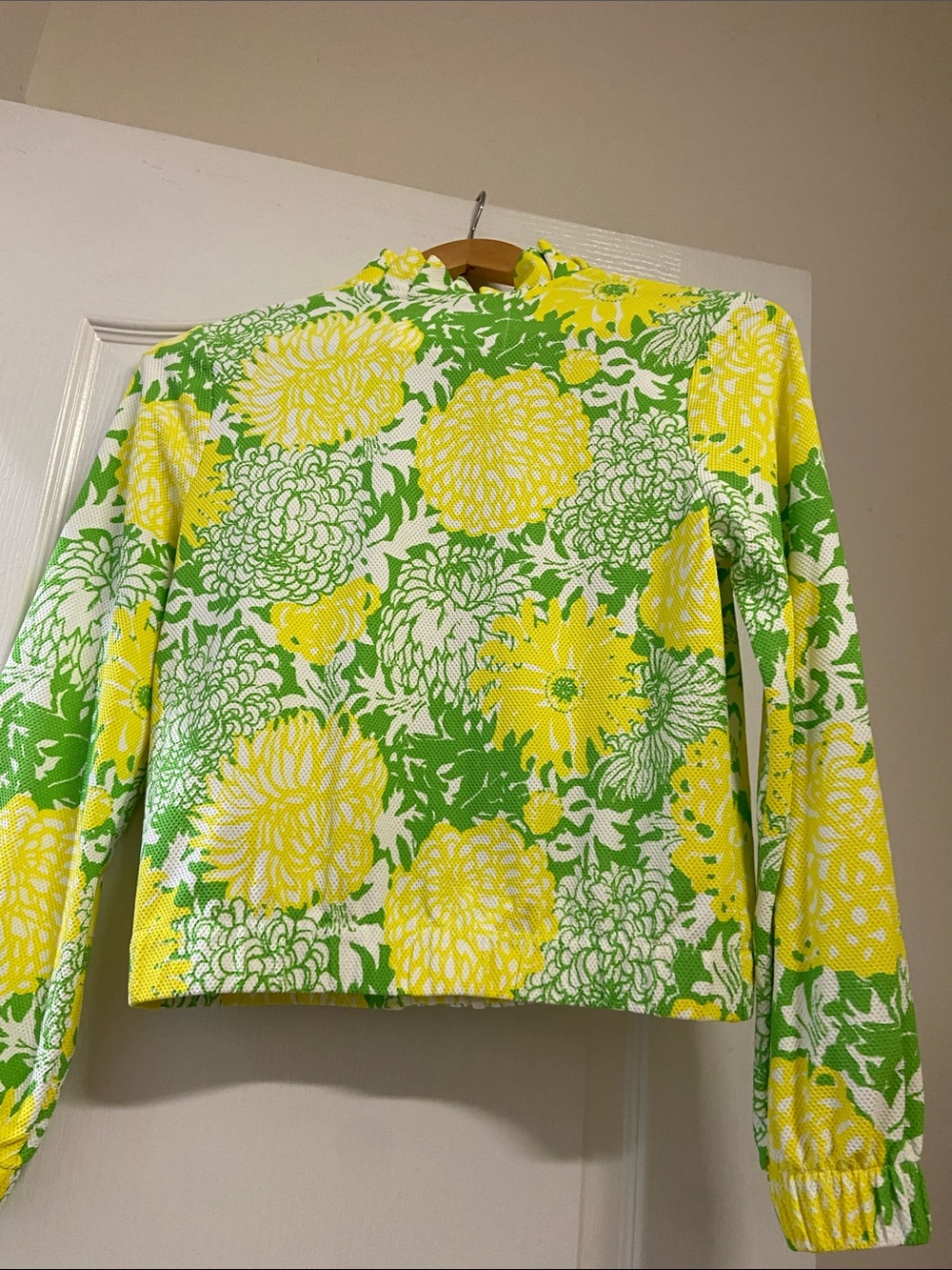 Lilly Pulitzer Green and Yellow Floral Zip-Front Bomber Jacket - Picture 7 of 8